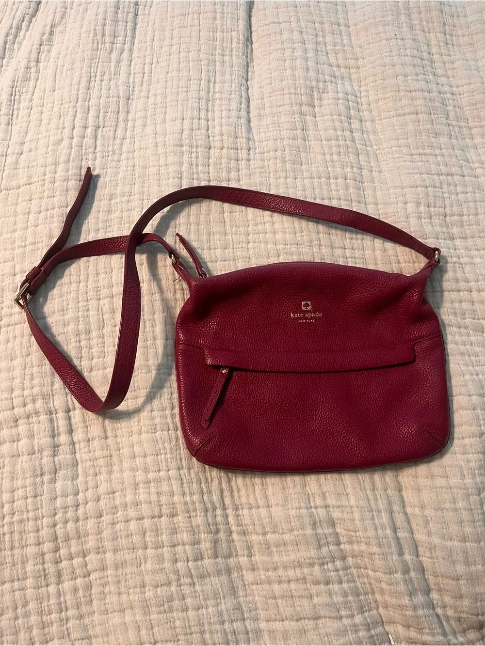 kate spade raspberry pink pebbled leather crossbody bag